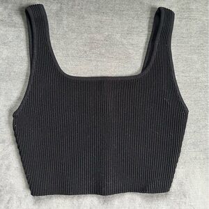 Sculpt Knit Squareneck
Cropped Tank